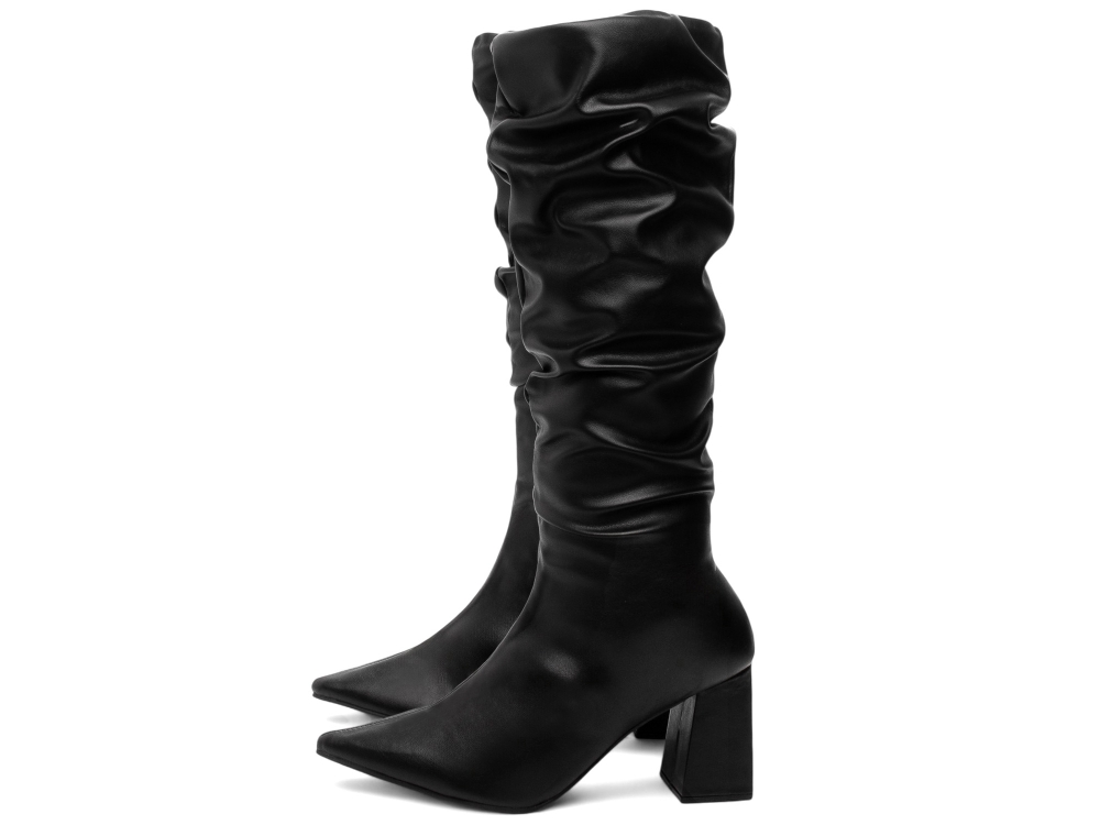 Bota Franzida Slouchy Bico Fino Salto Grosso Arrasadora