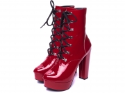 Bota Arrasadora Coturno Plataforma Verniz Vermelho