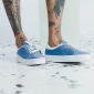 Tênis Azul e Branco Numeração Especial Tamanho Grande Arrasadora