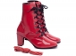 Bota Arrasadora Verniz Vermelho com Cadarço